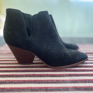 Frye Reina Cut-out Black Suede Ankle Booties Size 6